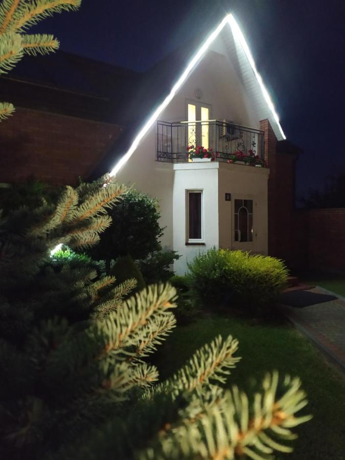 Euro Motel Lyuboml Exterior photo
